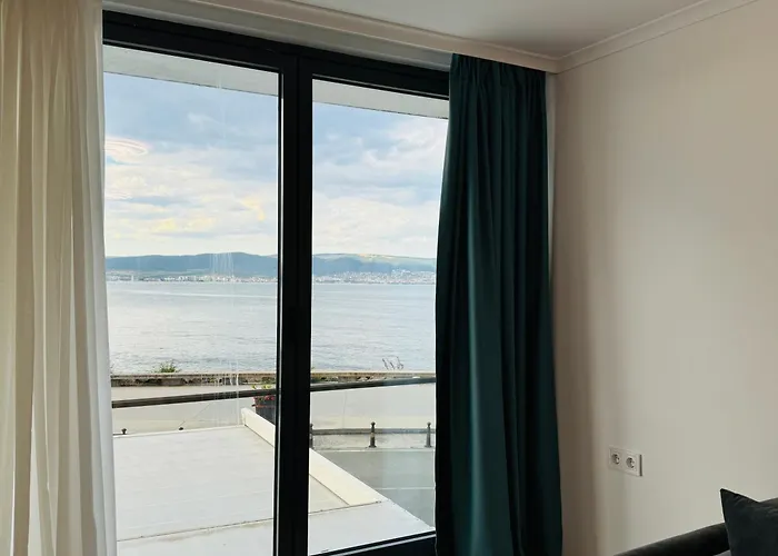 Paradiso 'в' - 107 Panoramic Sea View Large * Νεσέμπαρ