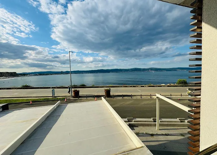 Paradiso 'в' - 107 Panoramic Sea View Large