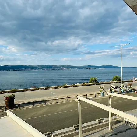 Paradiso 'в' - 107 Panoramic Sea View Large Apartament