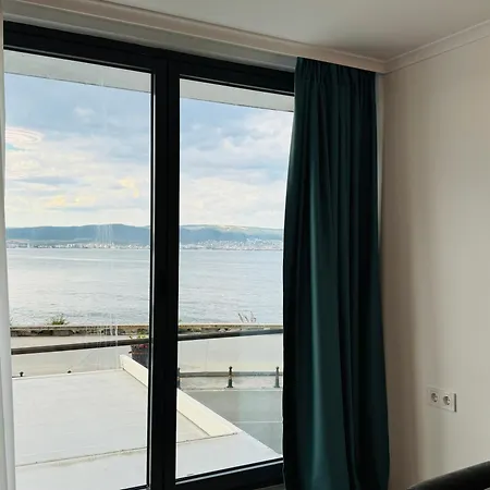 Paradiso 'в' - 107 Panoramic Sea View Large * Nesebar